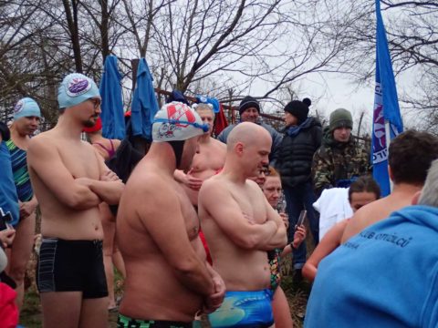 Křest otužilců I. PKO, Praha – Braník 7. 1. 2018