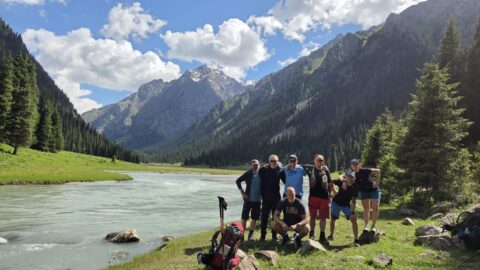 Shora Maken, Roman, Patrik, Kuba, Ráďa a Míša, dole Matěj, národní park Altyn-Arašan